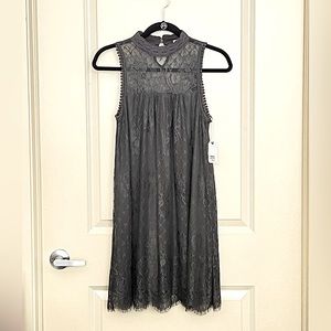 Coco + jaimeson Delicate Lace Sleeveless Dark Grey Mini Shift Dress NWT